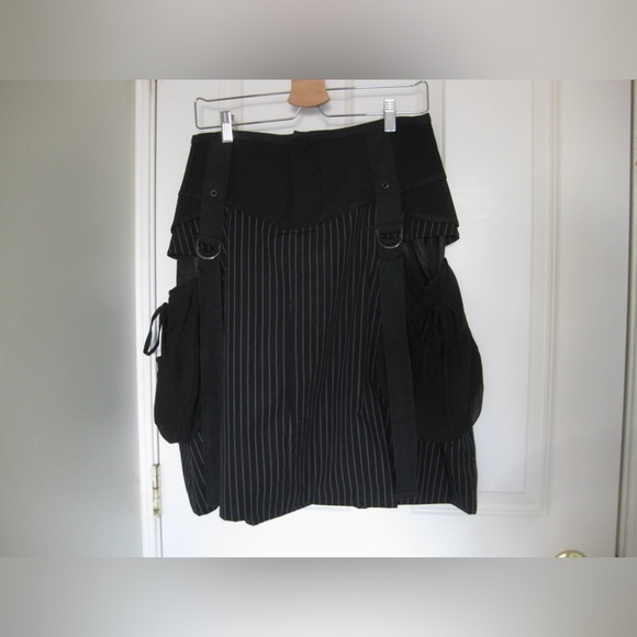 [SOLD] goth midi skirt ♡ - Picture 7 of 11
